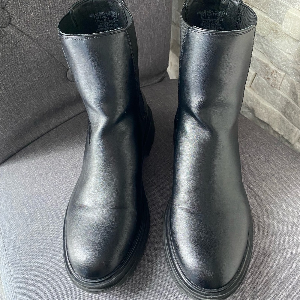 Nine West Black Chunky Sole Boots